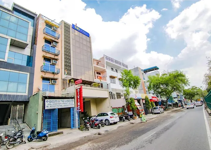Divine Residency By Jmd Group Near Yashobhoomi & Delhi Igi Airport